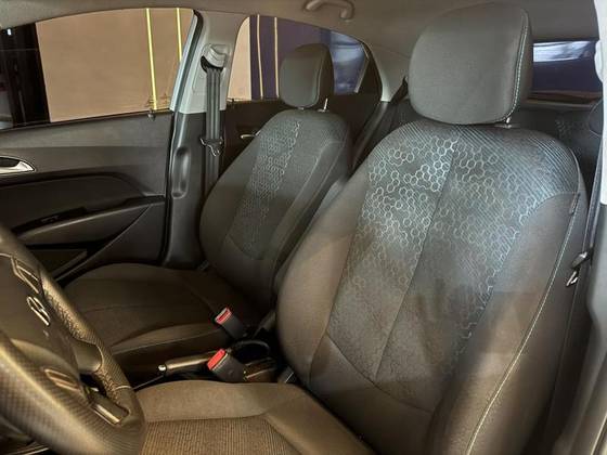 HYUNDAI HB20X 1.6 16V PREMIUM FLEX 4P AUTOMÁTICO